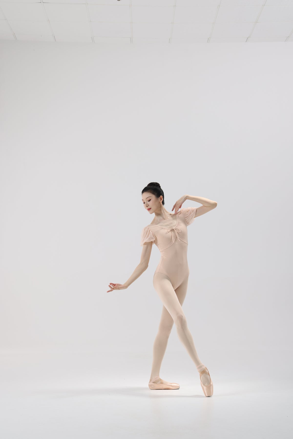 Shell Pink Mesh Puff Sleeve Ballet Leotard product image 5